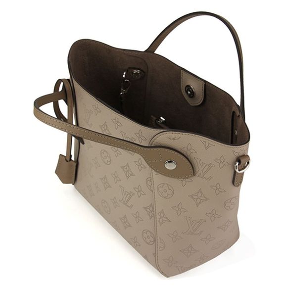 Louis Vuitton Hina PM Mahina Leather Handbag Magnolia - Picture 5 of 5